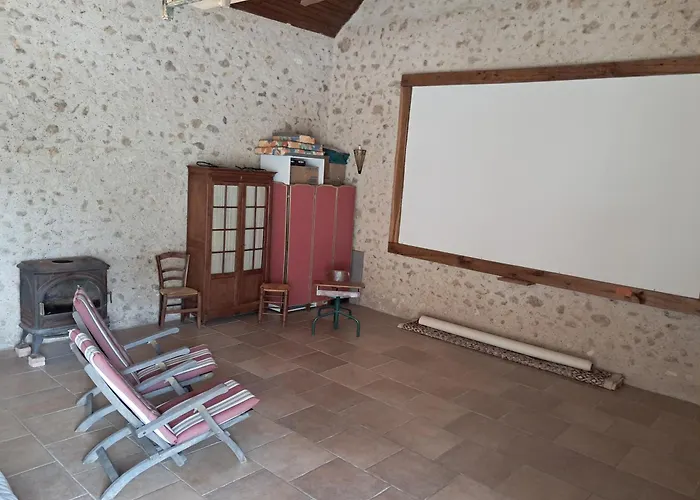 Alojamento de Acomodação e Pequeno-almoço Ferme De La Ruaudiere *